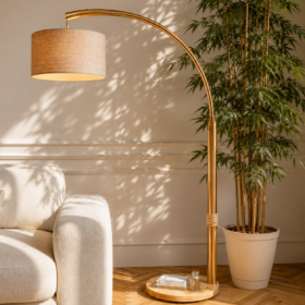 Lampada da terra per illuminare il soggiorno